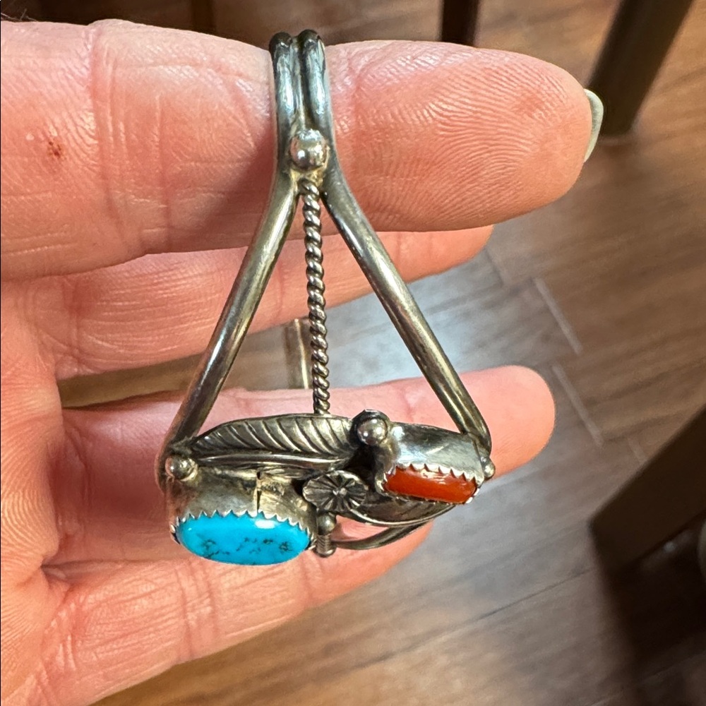 Jane Popovich Vintage Native American Sterling, Turquoise, Coral Cuff Bracelet - Picture 8 of 15